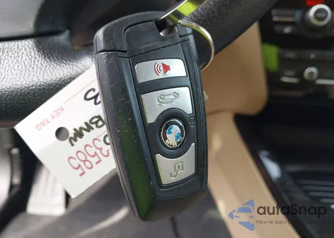 2017 BMW X3 Sdrive28I из США, поврежденный, VIN 5UXWZ7C3XH0V94279